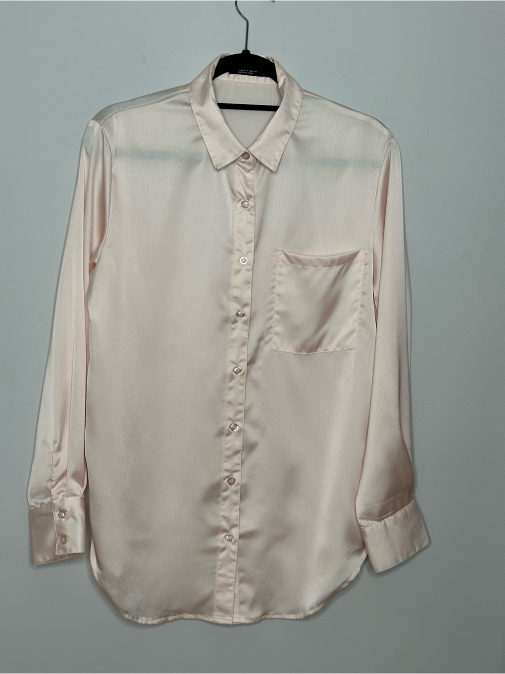 Nasty Gal Women’s Light Pink Satin Button-Up Shirt Sz 6